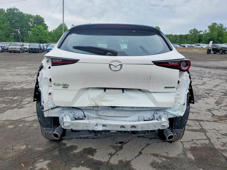 2024 Mazda VIN 3MVDMBAM8RM675591 COPART salvage auction — REAR END, Ny - Mv-907A Salvage Certificate, sold $6,000 on 2026-09-06 (photo 6)