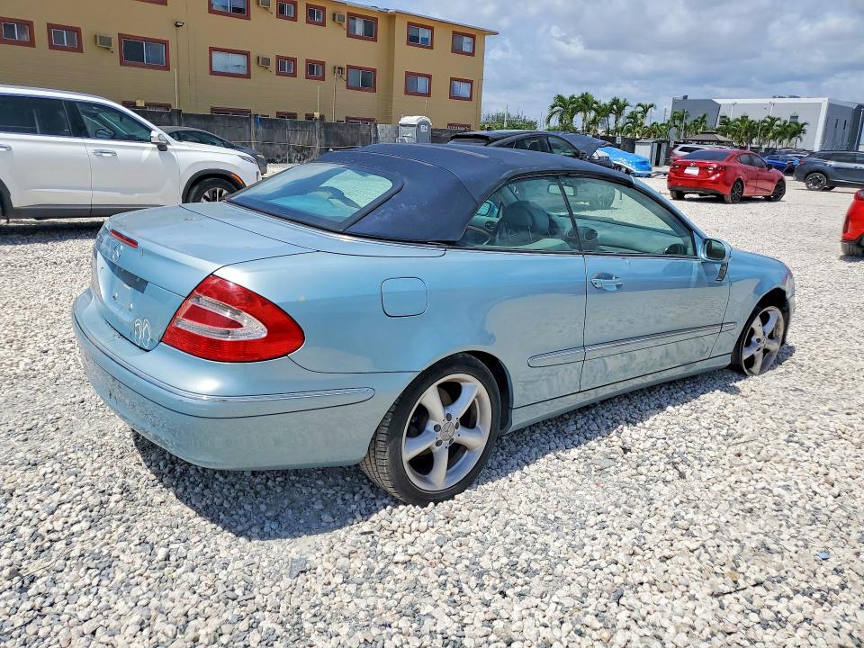 2004 Mercedes-benz Clk-klasse VIN WDBTK65G04T027198 COPART salvage auction — SIDE, Fl - Cert Of Title Slvg Rebuildable, sold $400 on 2026-07-02 (photo 3)