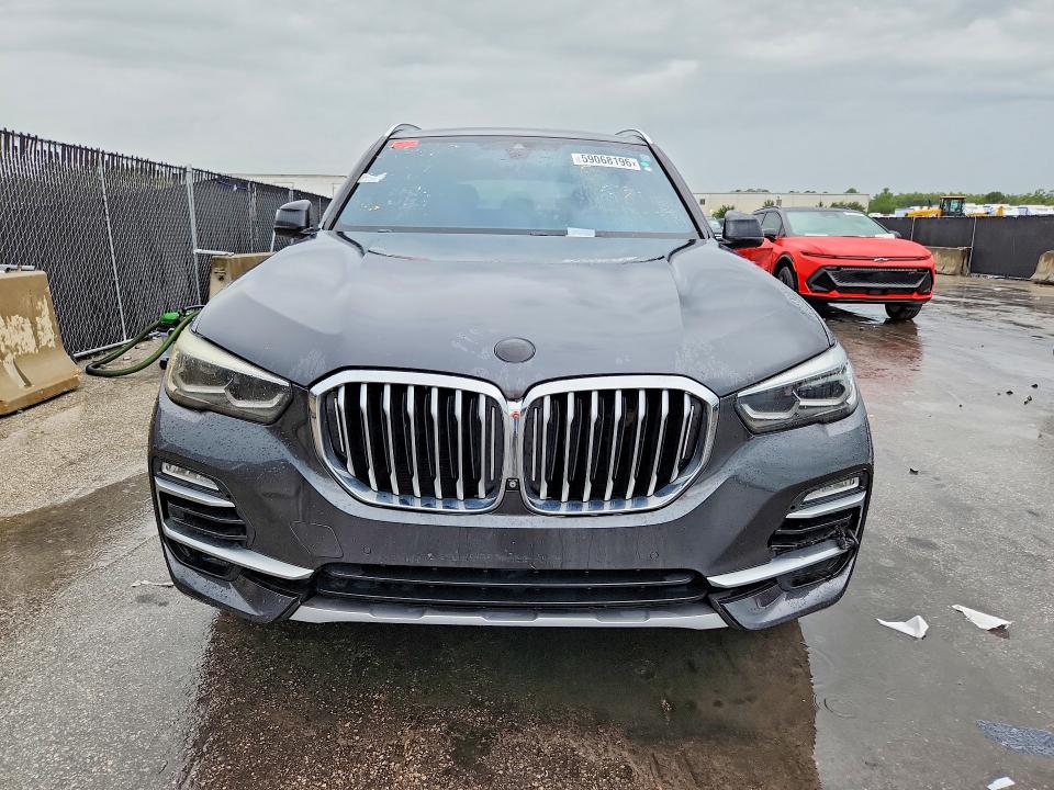 2020 BMW X5 VIN 5UXCR4C02L9B52045 COPART salvage auction — MINOR DENT/SCRATCHES, Fl - Certificate Of Title, sold $17,800 on 2026-07-28 (photo 5)