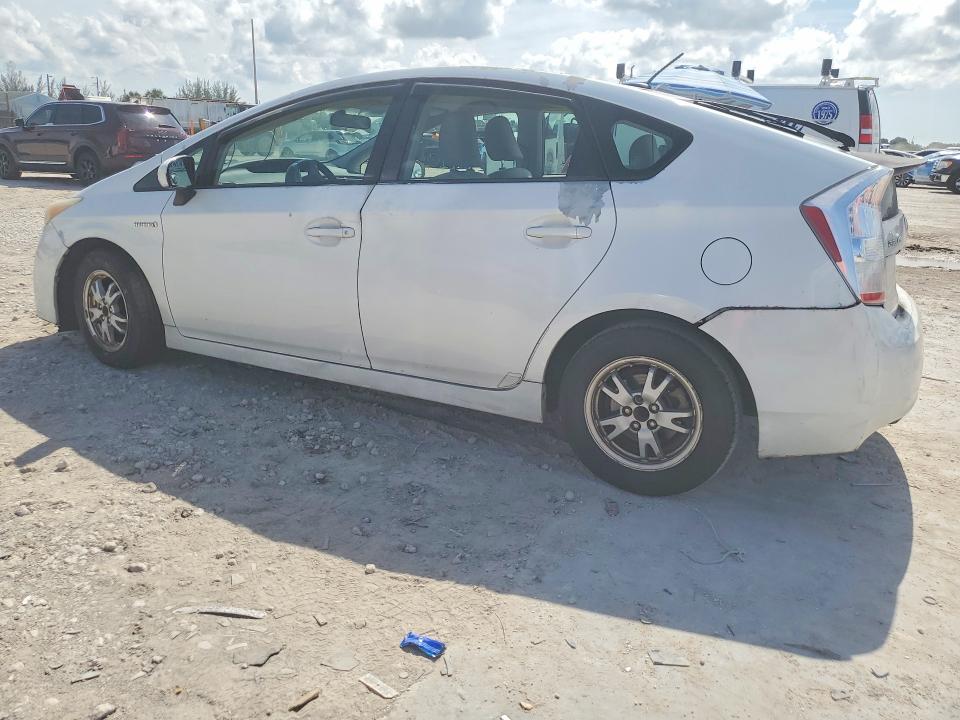 2010 Toyota Prius VIN JTDKN3DU2A0058072 COPART salvage auction — MINOR DENT/SCRATCHES, Fl - Certificate Of Title (P), sold $275 on 2026-07-28 (photo 2)