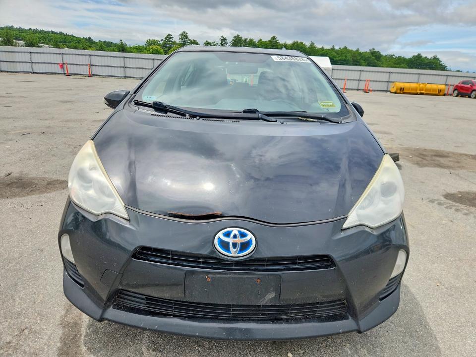 2013 Toyota Prius c VIN JTDKDTB35D1533127 COPART salvage auction — REAR END, Me - Cert Of Title-Salvage Collisio, sold $900 on 2026-07-17 (photo 5)