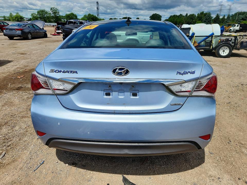 2013 Hyundai VIN KMHEC4A44DA068710 COPART salvage auction — FRONT END, Il - Salvage Certificate, sold $400 on 2026-07-28 (photo 6)