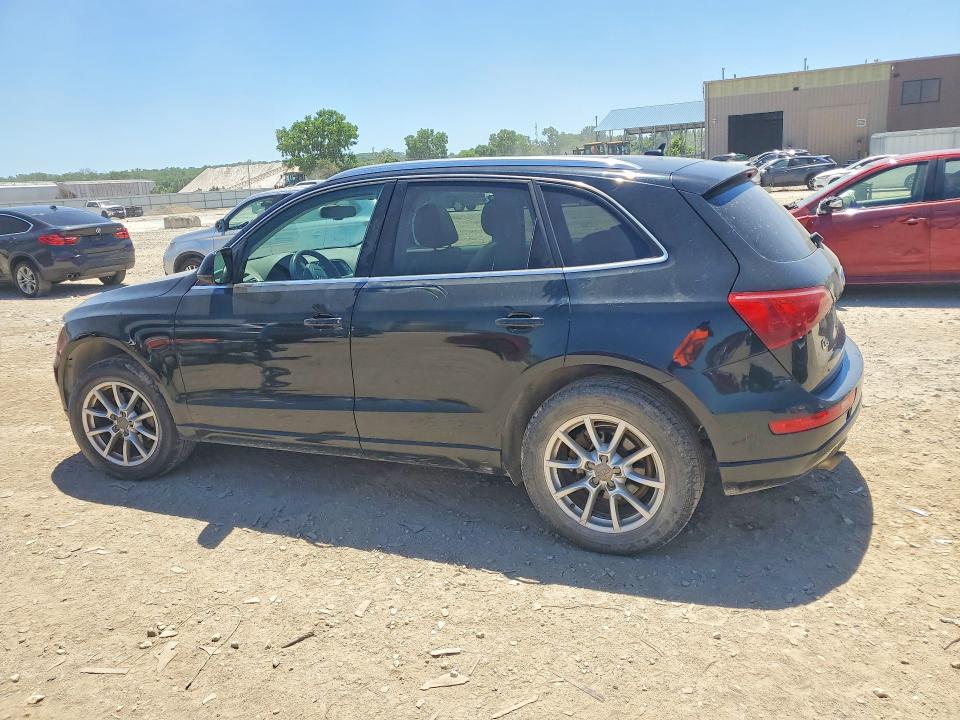 2009 Audi Q5 VIN WA1KK78R79A013232 COPART salvage auction — HAIL, KS - CERT OF TITLE-SALVAGE, sold $200 on 2026-07-21 (photo 2)