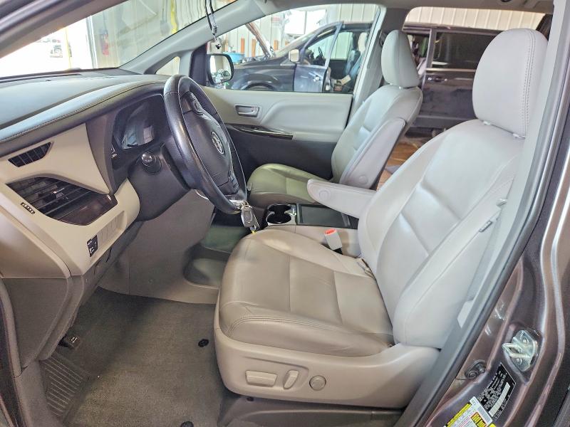 2019 Toyota Sienna VIN 5TDYZ3DC8KS984139 COPART salvage auction — FRONT END, Wi - Certificate Of Title, sold $15,200 on 2026-07-06 (photo 7)