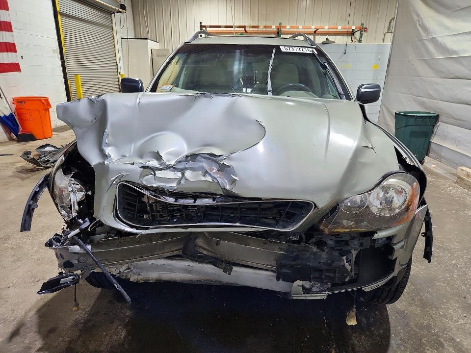 2006 Volvo Xc90 VIN YV4CZ592561282141 COPART salvage auction — FRONT END, Ma - Cert Of Title-Reconstrctd Coll, sold $90 on 2026-07-09 (photo 5)
