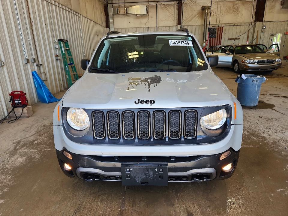 2018 Jeep VIN ZACCJBABXJPH79831 COPART salvage auction — HAIL, Wi - Junked Vehicle Bill Of Sale, sold $1,200 on 2026-07-20 (photo 5)