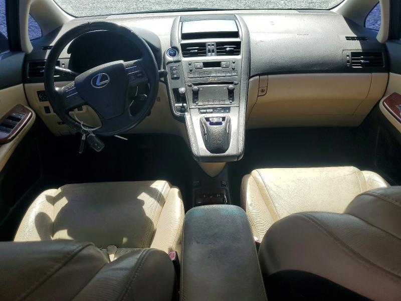 2011 Lexus Hs VIN JTHBB1BA4B2047116 COPART salvage auction — REAR END, Fl - Cert Of Title Slvg Rebuildable, sold $650 on 2026-07-10 (photo 8)