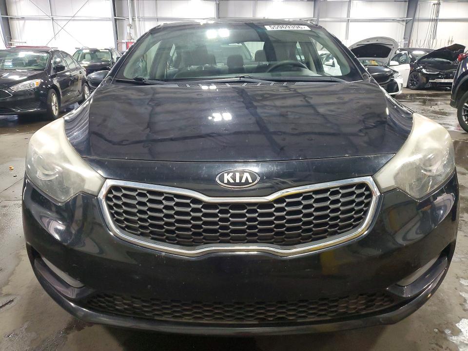 2015 Kia Forte VIN KNAFK4A64F5376305 COPART salvage auction — REAR END, Mn - Cert Of Title-Prior Salvage, sold $225 on 2026-07-28 (photo 5)