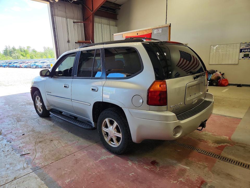 2006 Gmc Envoy VIN 1GKDT13S262259411 COPART salvage auction — FRONT END, Ny - Mv-907A Salvage Certificate, sold $1,000 on 2026-07-06 (photo 2)