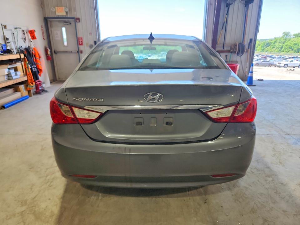 2011 Hyundai VIN 5NPEB4AC0BH083323 COPART salvage auction — MECHANICAL, Va - Certificate Of Title, sold $425 on 2026-07-02 (photo 6)