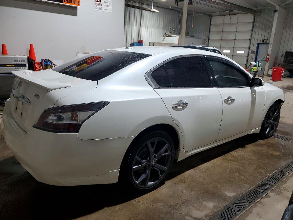 2014 Nissan VIN 1N4AA5AP5EC907235 COPART salvage auction — FRONT END, Pa - Certificate Of Salvage, sold $850 on 2026-07-02 (photo 3)