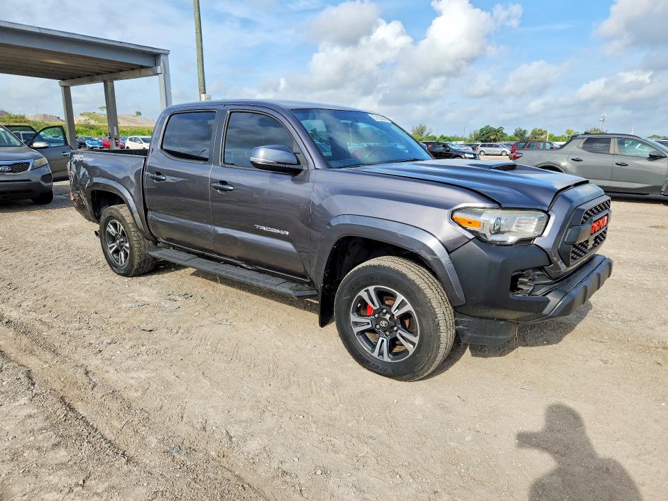 2017 Toyota Tacoma VIN 5TFAZ5CN6HX028872 COPART salvage auction — REAR END, Fl - Certificate Of Title, sold $11,100 on 2026-07-02 (photo 4)