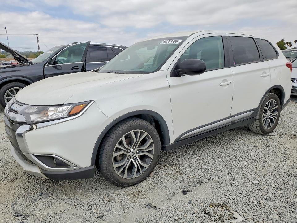 2017 Mitsubishi Outlander VIN JA4AD2A30HZ042862 COPART salvage auction — FRONT END, Ca - Dis/Dlr/Exp Only Clean Title, sold $2,200 on 2026-07-08 (photo 1)