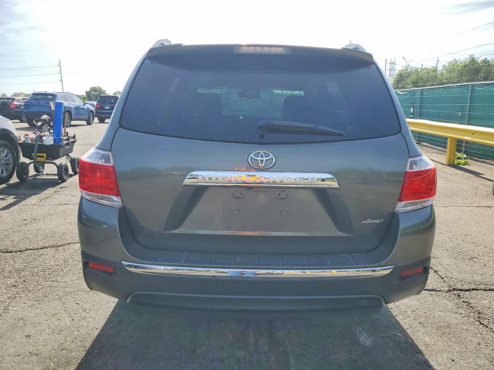 2012 Toyota Highlander VIN 5TDBK3EH1CS167780 COPART salvage auction — HAIL, Co - Certificate Of Title, sold $3,000 on 2026-07-09 (photo 6)