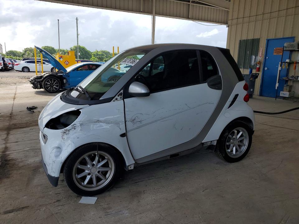 2009 Smart Fortwo VIN WMEEJ31X89K250881 COPART salvage auction — FRONT END, FL - CERT OF TITLE SLVG REBUILDABLE, sold $525 on 2026-07-08 (photo 1)