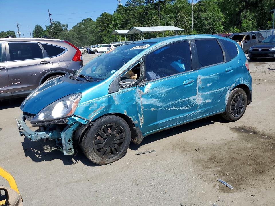 2013 Honda Fit VIN JHMGE8H38DC023039 COPART salvage auction — ROLLOVER, Ga - Bill Of Sale - Parts Only, sold $325 on 2026-07-16 (photo 1)
