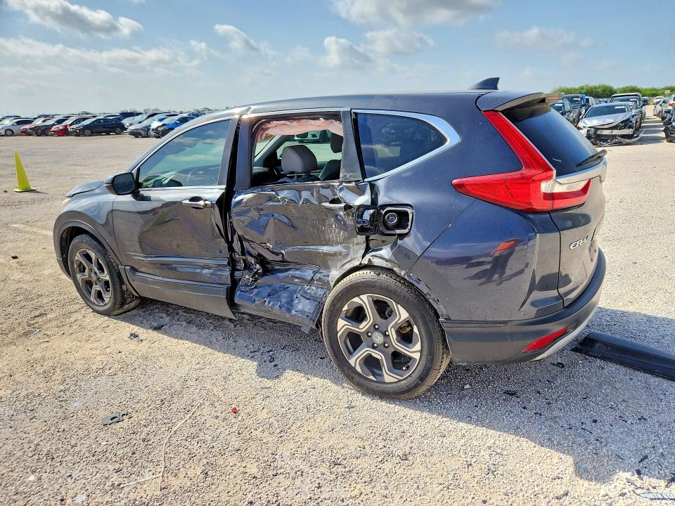 2018 Honda Cr-v VIN 7FARW1H83JE029750 COPART salvage auction — SIDE, Tx - Salvage Vehicle Title, sold $3,750 on 2026-07-09 (photo 2)
