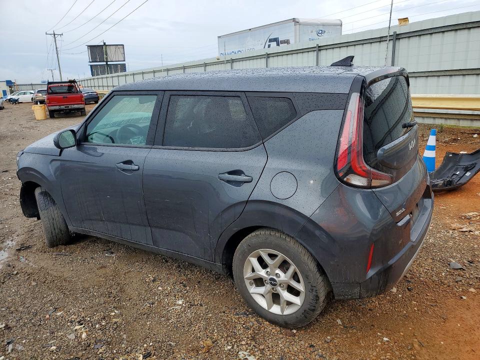 2023 Kia Soul VIN KNDJ23AU5P7882561 COPART salvage auction — FRONT END, VA - CERT OF TITLE - SALVAGE, sold $1,300 on 2026-07-24 (photo 2)