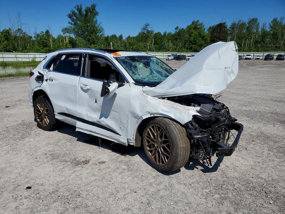 2025 Audi Q5 VIN WA12AAGU4S2017695 COPART salvage auction — ROLLOVER, NY - MV-907A SALVAGE CERTIFICATE, sold $650 on 2026-07-27 (photo 4)
