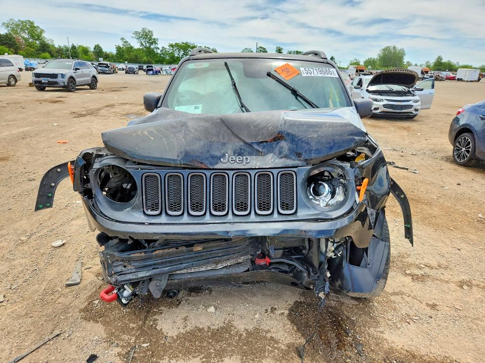 2018 Jeep Renegade VIN ZACCJBCB9JPH98383 COPART salvage auction — FRONT END, IL - SALVAGE CERTIFICATE, sold $525 on 2026-07-30 (photo 5)