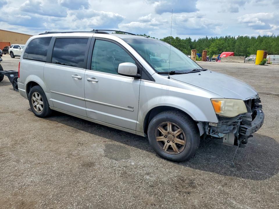 2008 Chrysler Town & country VIN 2A8HR54P28R714221 COPART salvage auction — FRONT END, Sc - Cert Of Title-Salvage, sold $225 on 2026-07-31 (photo 4)