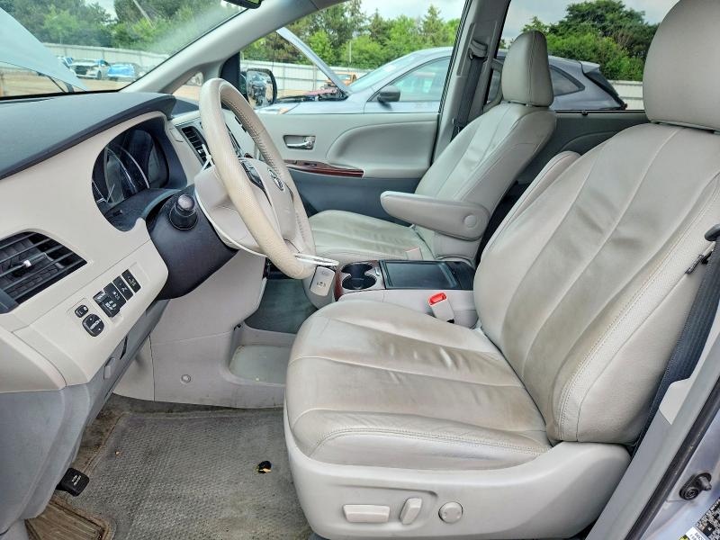 2014 Toyota Sienna VIN 5TDYK3DC2ES496877 COPART salvage auction — FRONT END, Il - Salvage Certificate, sold $4,250 on 2026-07-14 (photo 7)