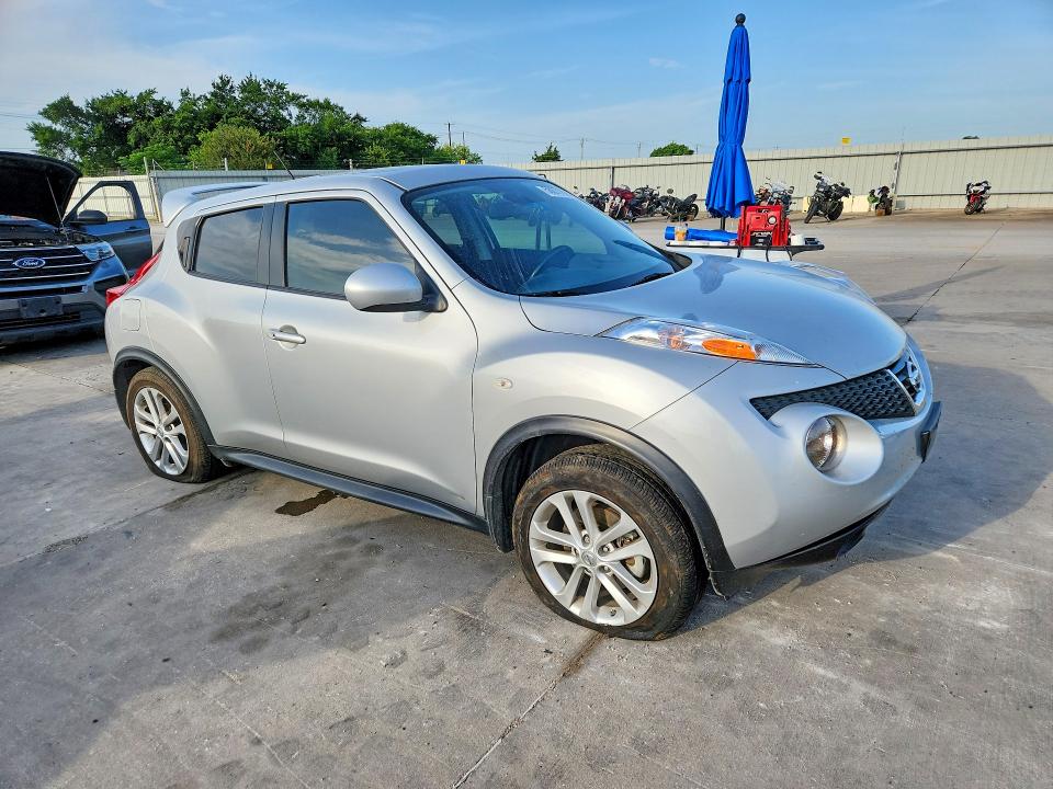 2014 Nissan Juke VIN JN8AF5MV7ET481333 COPART salvage auction — REAR END, Tx - Salvage Vehicle Title, sold $1,150 on 2026-07-09 (photo 4)