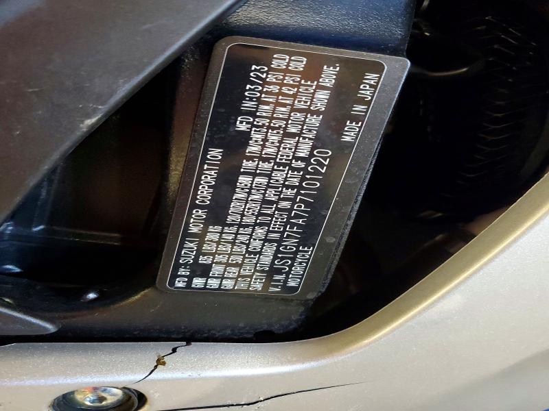 2023 Suzuki Gsx-r VIN JS1GN7FA7P7101220 COPART salvage auction — FRONT END, IA - CERT OF TITLE-SALVAGE TITLE, sold $1,200 on 2026-07-30 (photo 9)