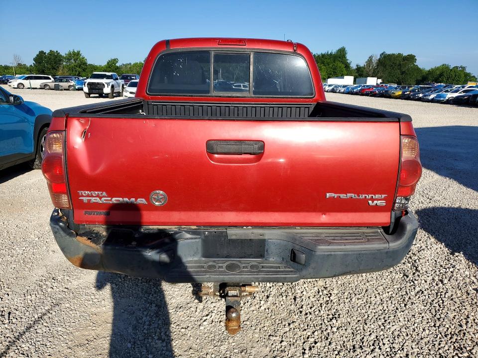 2013 Toyota Tacoma VIN 5TFJU4GN2DX042507 COPART salvage auction — MINOR DENT/SCRATCHES, Ok - Cert Of Title-Repossession (P), sold $6,400 on 2026-07-29 (photo 6)