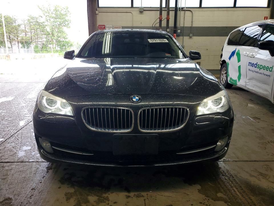 2011 BMW 5 series VIN WBAFU7C59BC873209 COPART salvage auction — MECHANICAL, Il - Certificate Of Title, sold $625 on 2026-07-06 (photo 5)