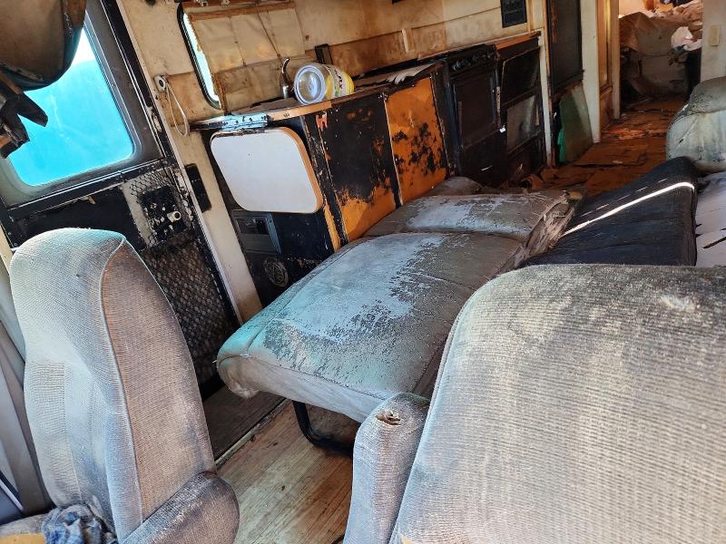 2003 Ford Econoline VIN 1FDXE45S33HB84692 COPART salvage auction — REAR END, Ca - Salvage Certificate, sold $2 on 2026-07-23 (photo 5)