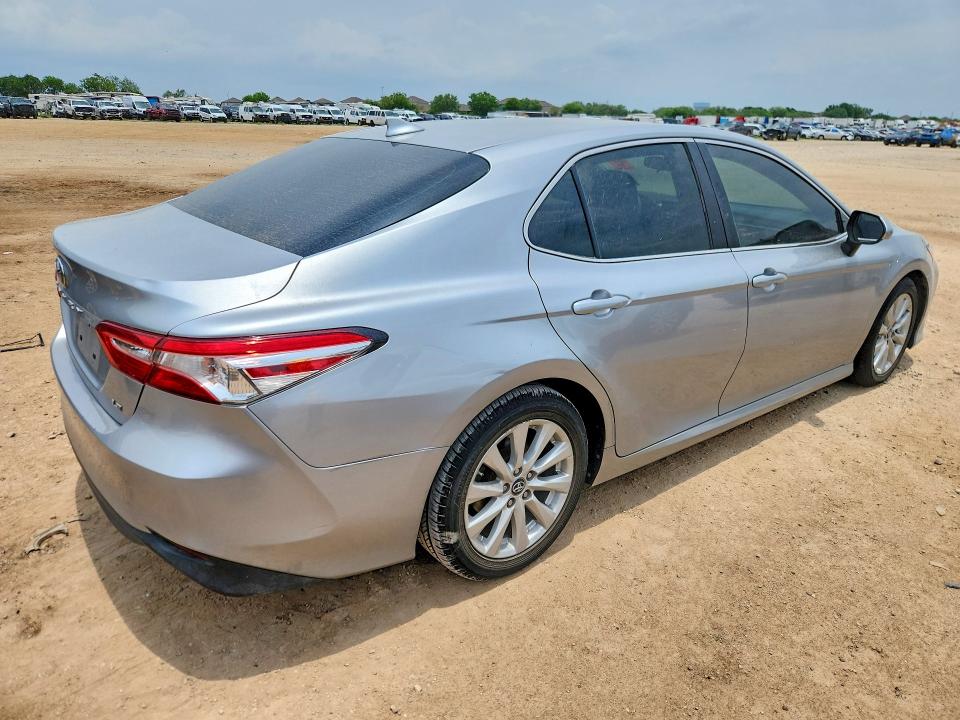 2019 Toyota Camry VIN 4T1B11HK0KU810219 COPART salvage auction — WATER/FLOOD, Tx - Salvage Title-Flood Damage, sold $100 on 2026-07-23 (photo 3)