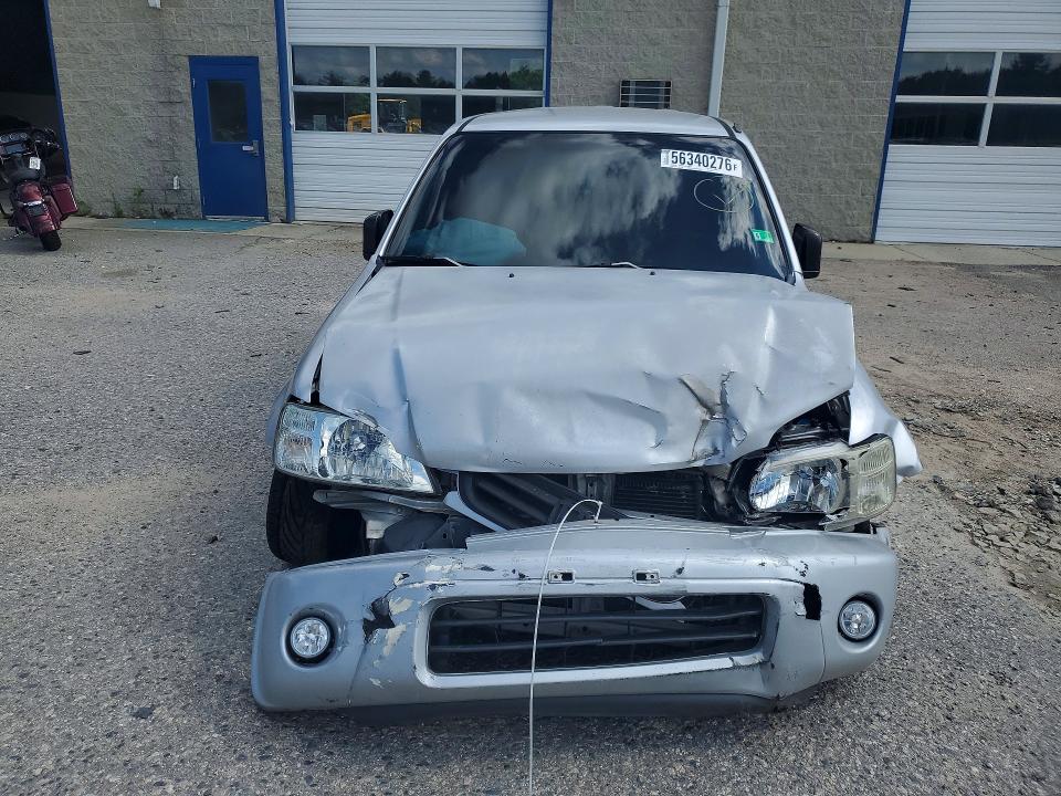 2000 Honda Cr-v VIN JHLRD1843YC059825 COPART salvage auction — FRONT END, VA - CERT OF TITLE - SALVAGE, sold $475 on 2026-07-02 (photo 5)