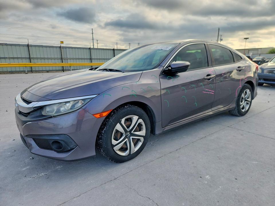 2018 Honda Civic VIN 19XFC2F67JE039704 — COPART salvage auction photo