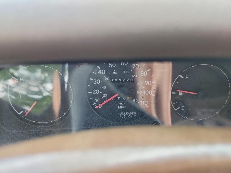 1997 Toyota Corolla VIN 2T1BA02E8VC183661 COPART salvage auction — FRONT END, CT - BILL OF SALE-SALVAGE, sold $450 on 2026-07-02 (photo 9)