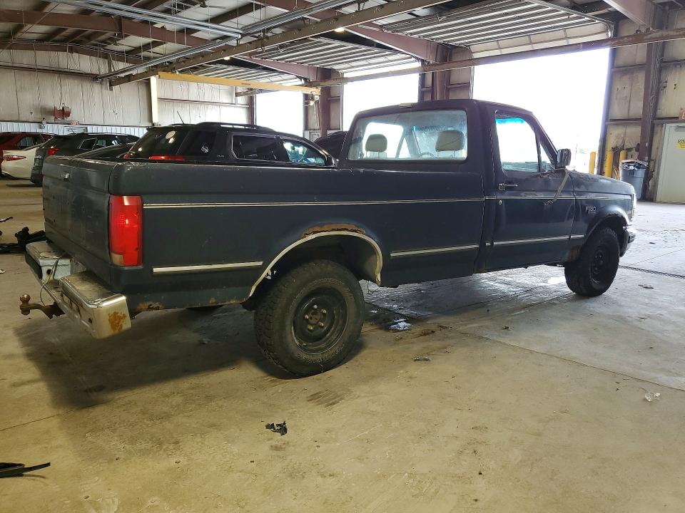 1992 Ford F-150 lightning VIN 1FTDF15N0NLA56195 COPART salvage auction — NORMAL WEAR, Ia - Certificate Of Title, sold $425 on 2026-07-08 (photo 3)