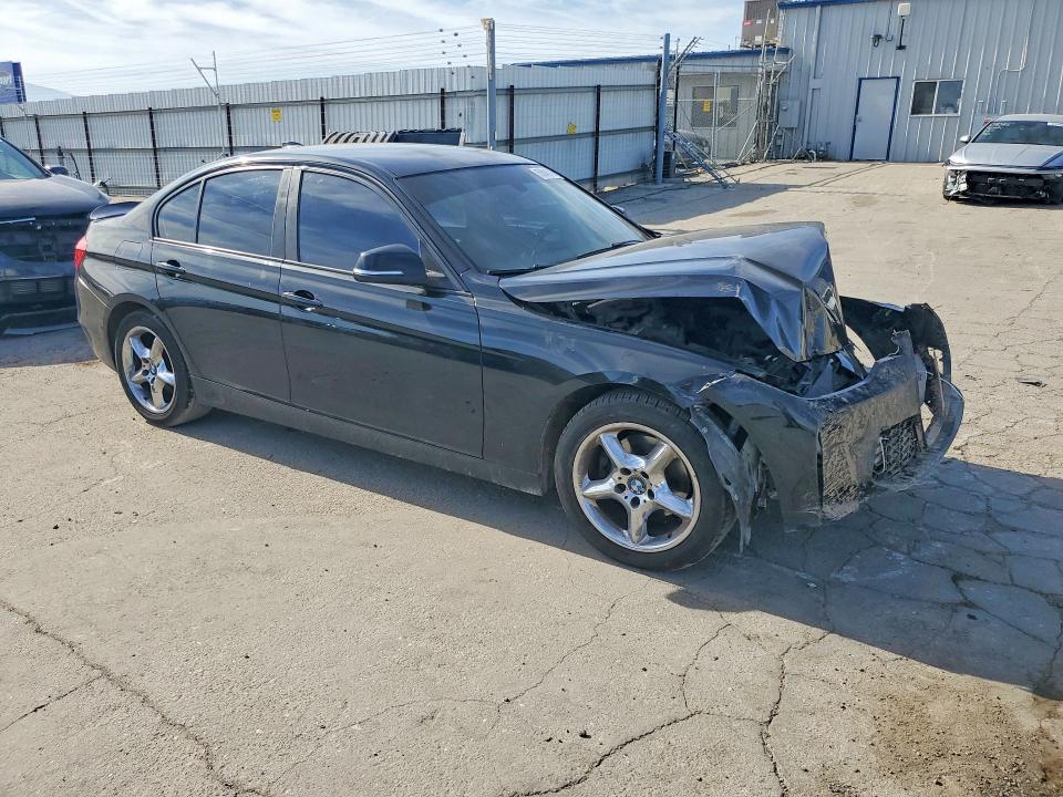 2013 BMW VIN WBA3A5C53DF355064 COPART salvage auction — FRONT END, Ca - Salvage Certificate, sold $400 on 2026-08-07 (photo 4)