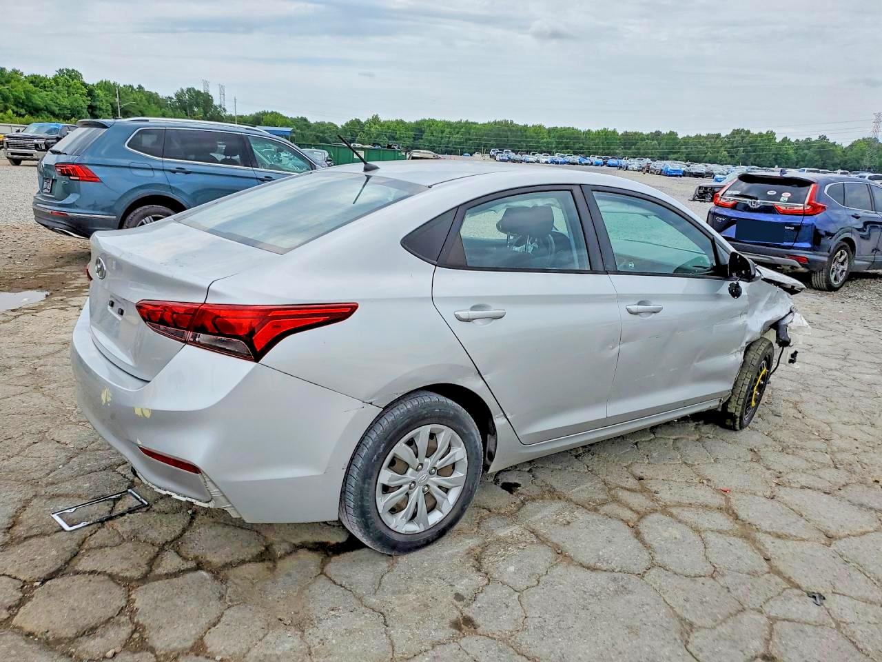 2019 Hyundai Accent VIN 3KPC24A35KE058395 COPART salvage auction — Front End, TN - SALVAGE CERTIFICATE, sold $800 on 2026-07-09 (photo 3)