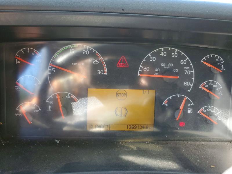 2006 Volvo Vn VIN 4V4NC9TJ46N421659 COPART salvage auction — MINOR DENT/SCRATCHES, Ny - Cert Of Title-Rebuilt Salvage (P), sold $22,000 on 2026-07-09 (photo 8)