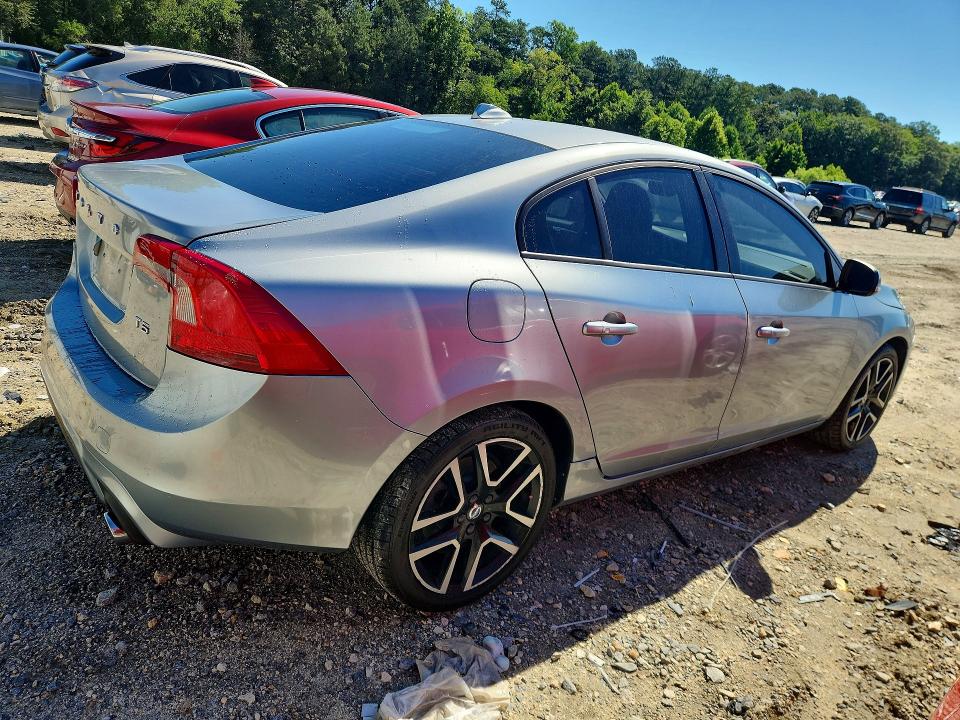 2017 Volvo S60 VIN YV126MFLXH2434503 COPART salvage auction — REAR END, Md - Cert Of Salvage > 75% Damage, sold $825 on 2026-08-25 (photo 3)