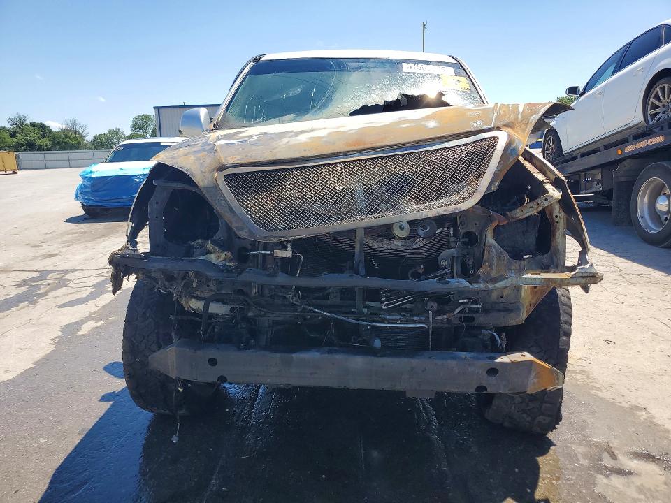 2006 Lexus VIN JTJBT20XX60104395 COPART salvage auction — ENGINE BURN, Tn - Non-Repairable Certificate, sold $625 on 2026-07-13 (photo 5)