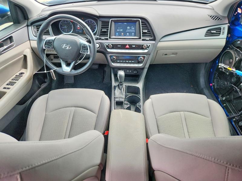 2019 Hyundai Sonata VIN 5NPE34AF9KH778956 COPART salvage auction — FRONT END, Tx - Salvage Vehicle Title, sold $3,000 on 2026-07-02 (photo 8)