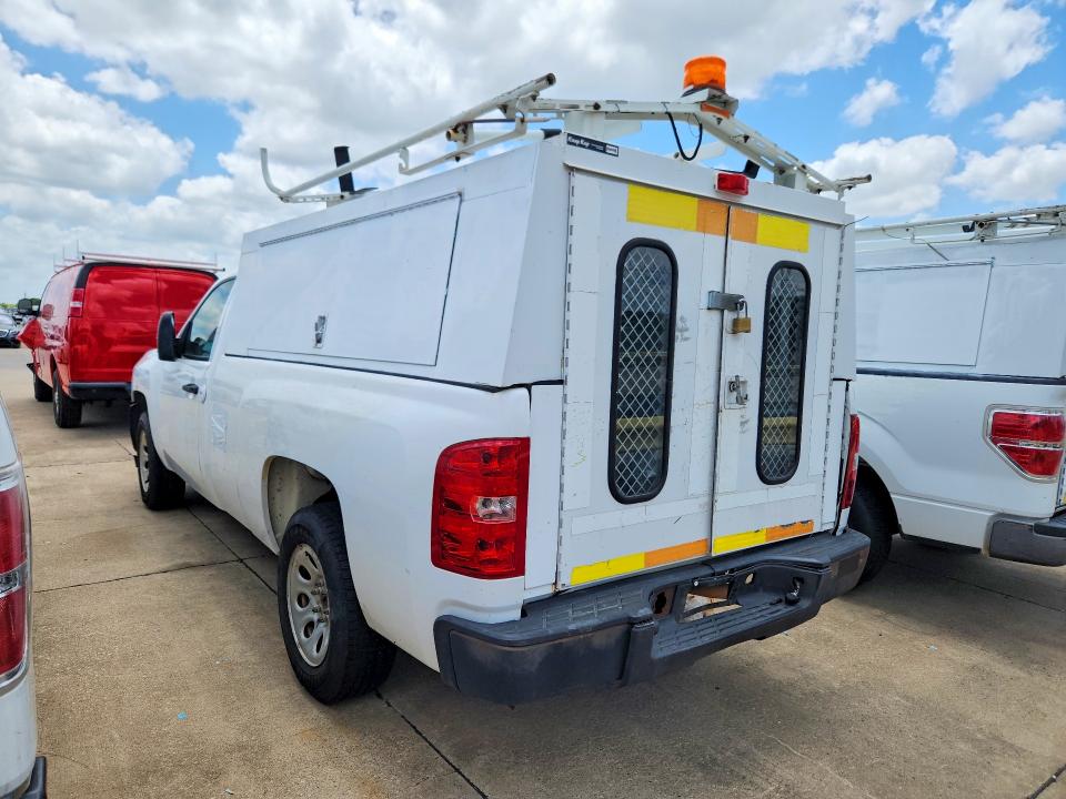 2008 Chevrolet VIN 1GCEC14X78Z142055 COPART salvage auction — NORMAL WEAR, Tx - Certificate Of Title, sold $800 on 2026-07-02 (photo 2)
