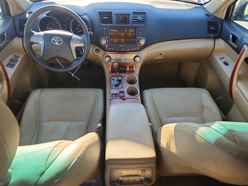 2008 Toyota Highlander VIN JTEES42A382078734 COPART salvage auction — FRONT END, ME - CERT OF TITLE-SALVAGE COLLISIO, sold $3,500 on 2026-07-06 (photo 8)