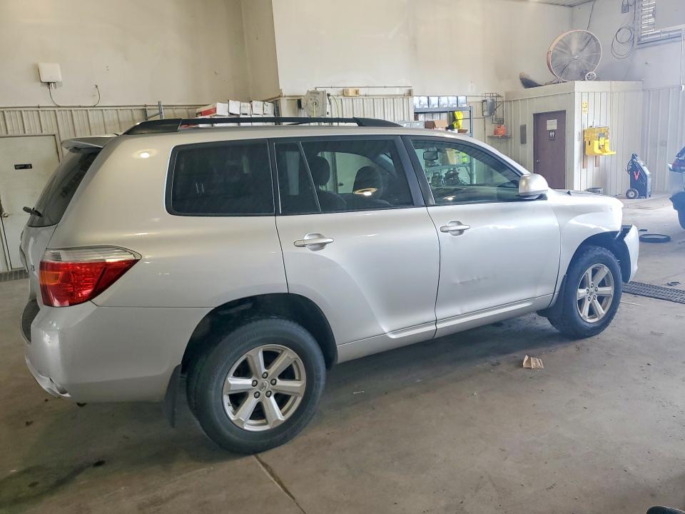 2008 Toyota Highlander VIN JTEDS41A482021083 COPART salvage auction — FRONT END, Mo - Salvage Certificate Of Title, sold $1,550 on 2026-07-28 (photo 3)