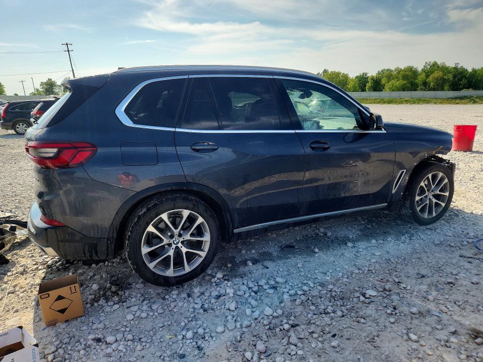 2019 BMW X5 VIN 5UXCR6C52KLL37153 COPART salvage auction — FRONT END, Mi - Certificate Of Title, sold $17,800 on 2026-07-09 (photo 3)
