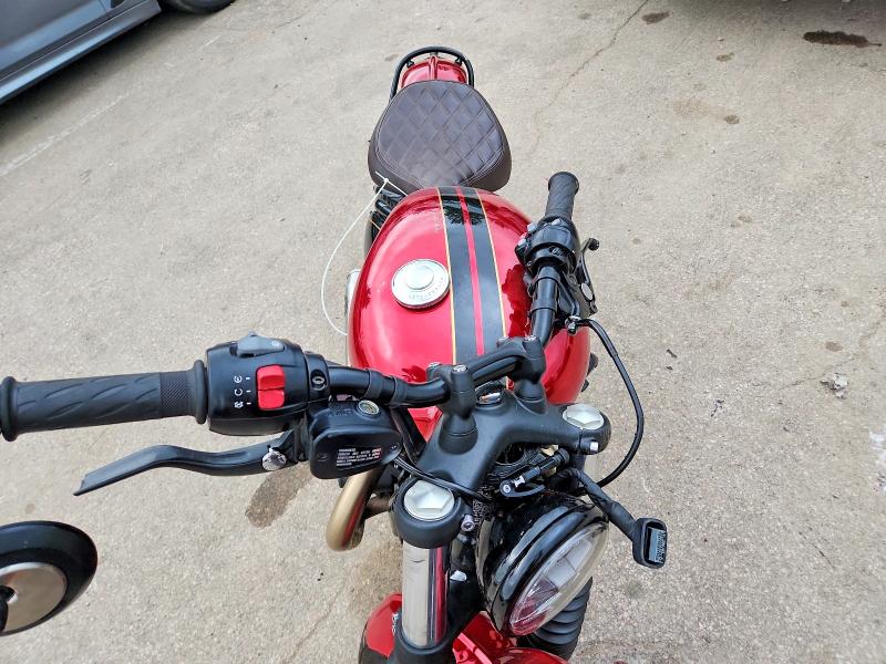 2022 Triumph motorcycle Bonneville VIN SMTD53HL0NTAW7274 COPART salvage auction — FRONT END, IL - SALVAGE CERTIFICATE, sold $2,650 on 2026-07-30 (photo 5)