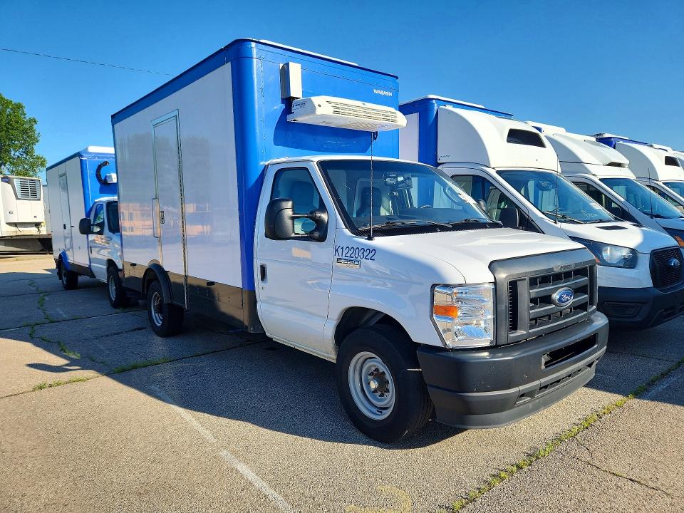 2023 Ford VIN 1FDWE3FK5PDD09757 COPART salvage auction — NORMAL WEAR, Oh - Certificate Of Title, sold $11,500 on 2026-07-29 (photo 4)