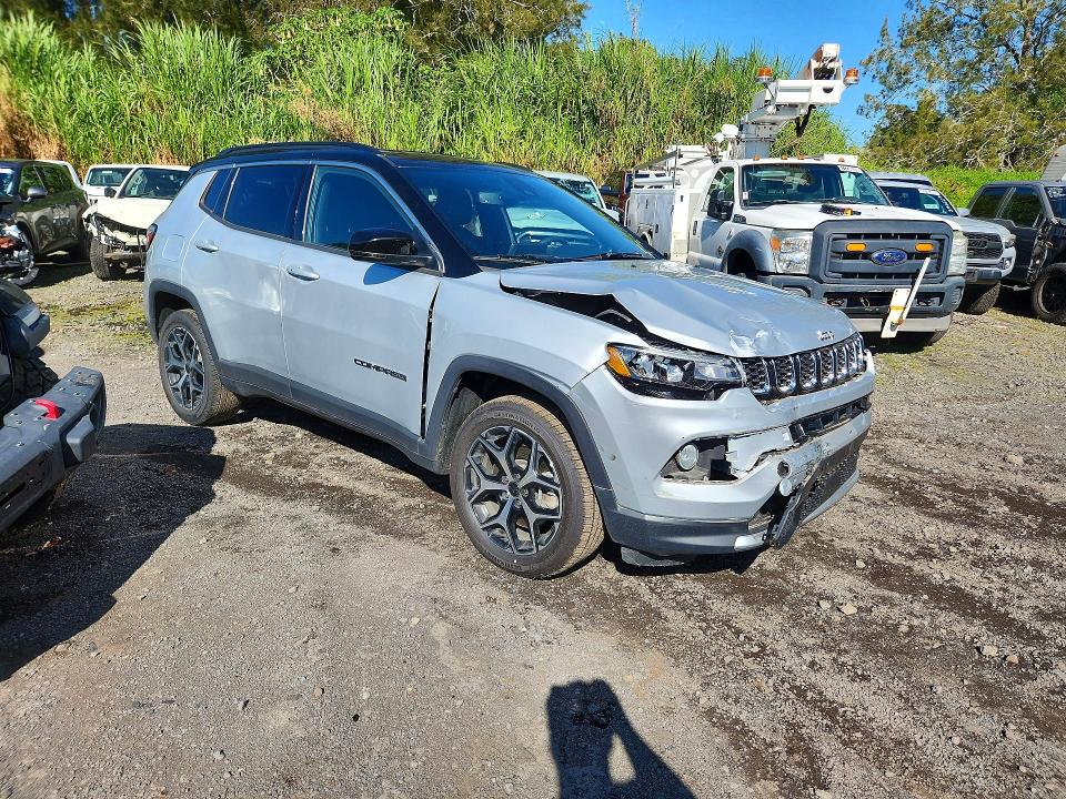 2025 Jeep Compass VIN 3C4NJDCN6ST525393 COPART salvage auction — FRONT END, Hi - Certificate Of Title, sold $7,000 on 2026-07-06 (photo 4)