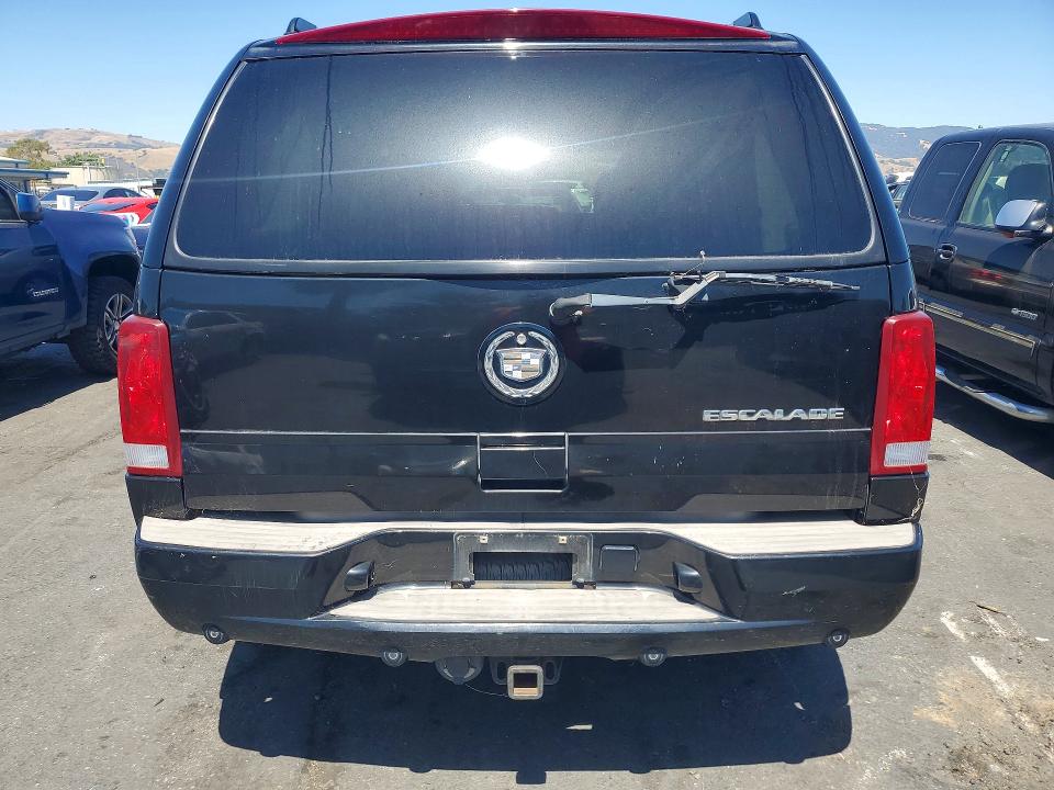 2002 Cadillac Escalade VIN 1GYEC63T32R259208 COPART salvage auction — MINOR DENT/SCRATCHES, Ca - Dis/Dlr/Exp App For Dup Clean, sold $525 on 2026-07-09 (photo 6)